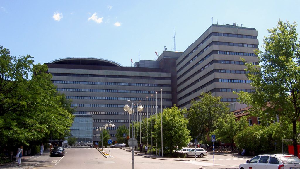 Skånes universitetssjukhus i Lund, huvudbyggnaden sedd från gatan